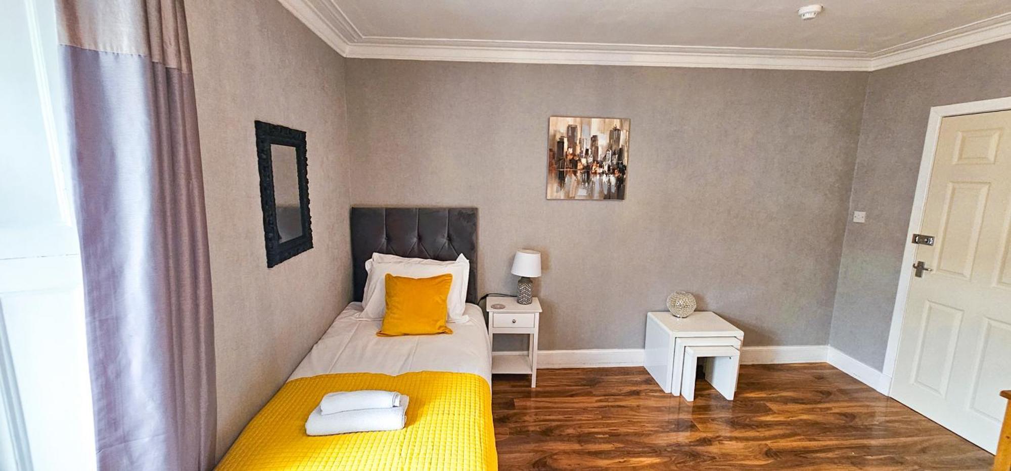 Mystayinn Inverness Guest House - Rooms Екстер'єр фото