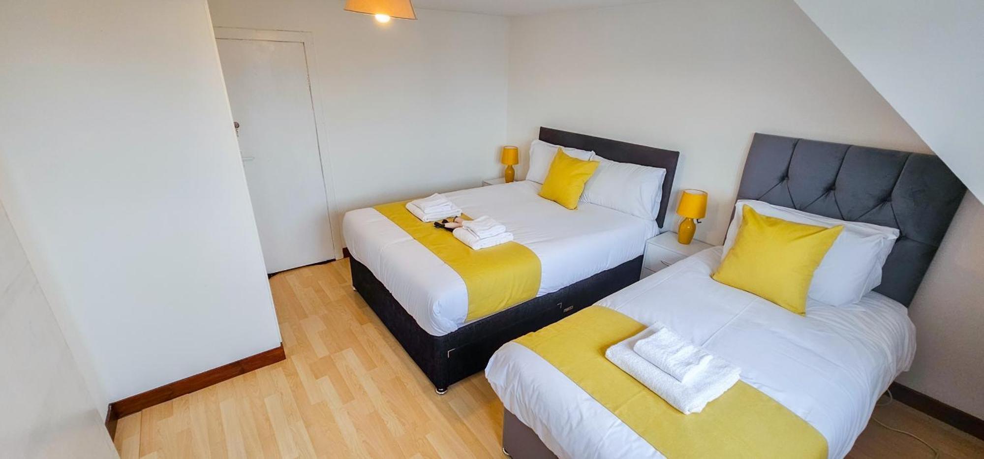 Mystayinn Inverness Guest House - Rooms Екстер'єр фото